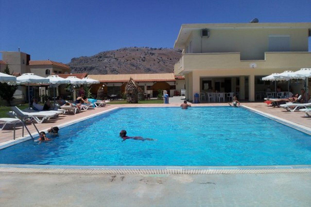 Hotel Sun Shine à Lardos Extérieur photo